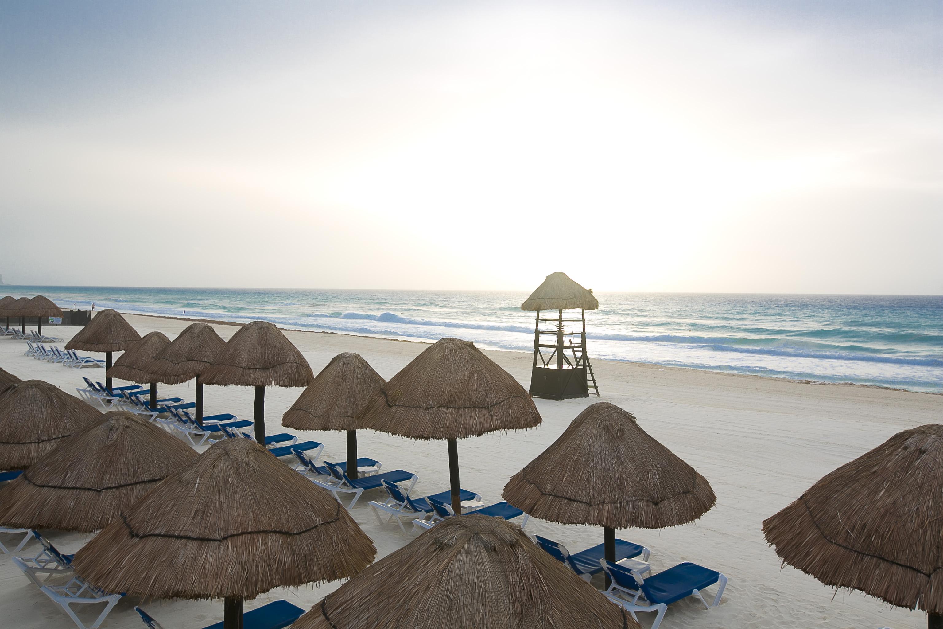 Golden Parnassus Resort & Spa (Adults Only) Канкун Екстер'єр фото