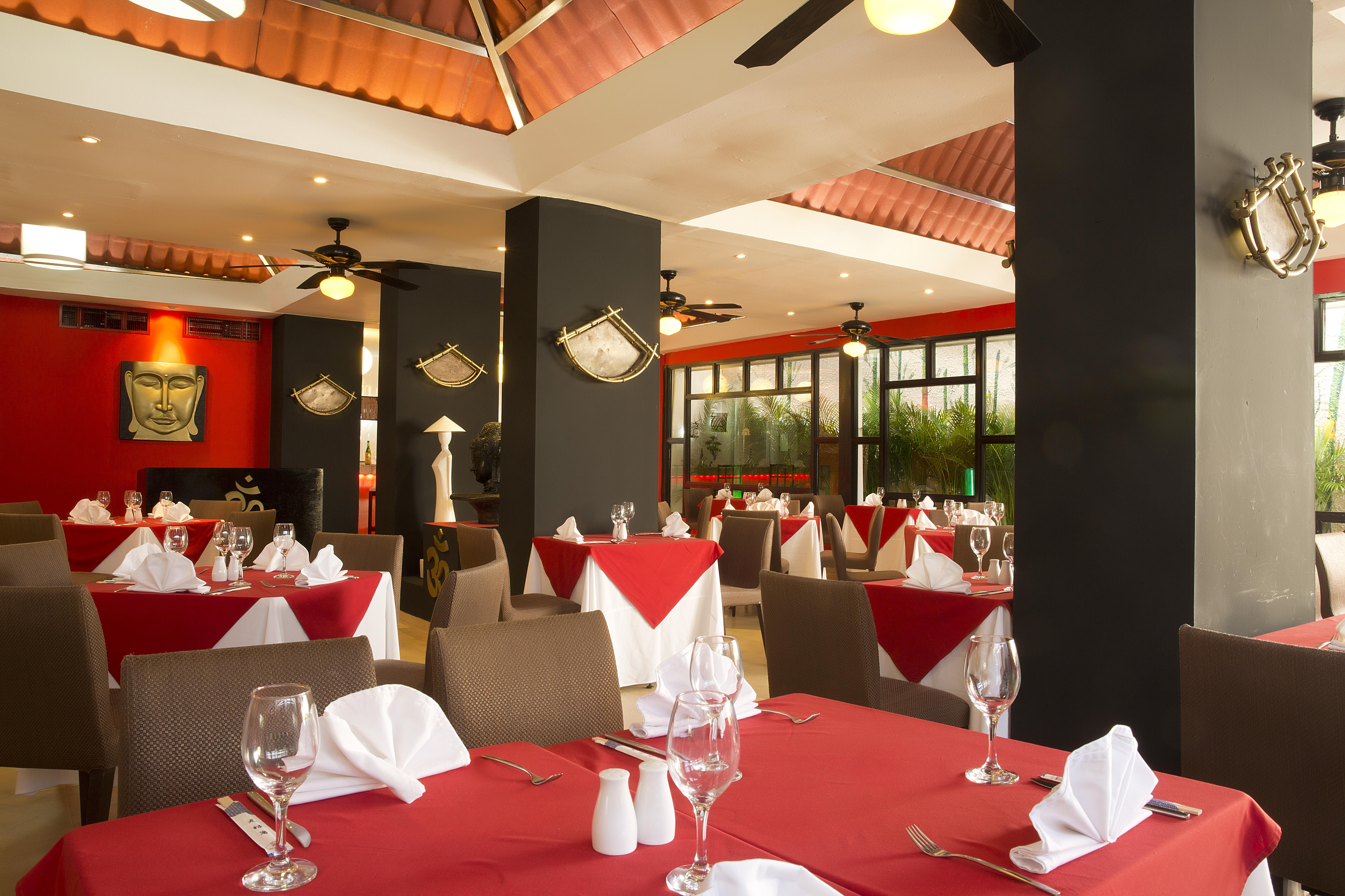 Golden Parnassus Resort & Spa (Adults Only) Канкун Екстер'єр фото