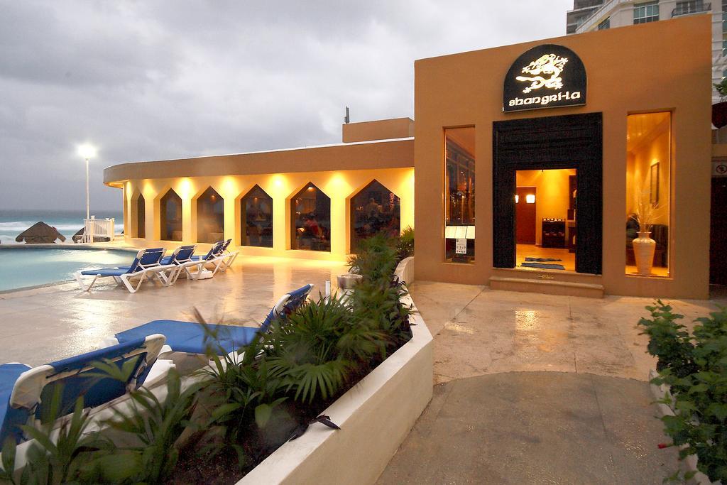 Golden Parnassus Resort & Spa (Adults Only) Канкун Екстер'єр фото