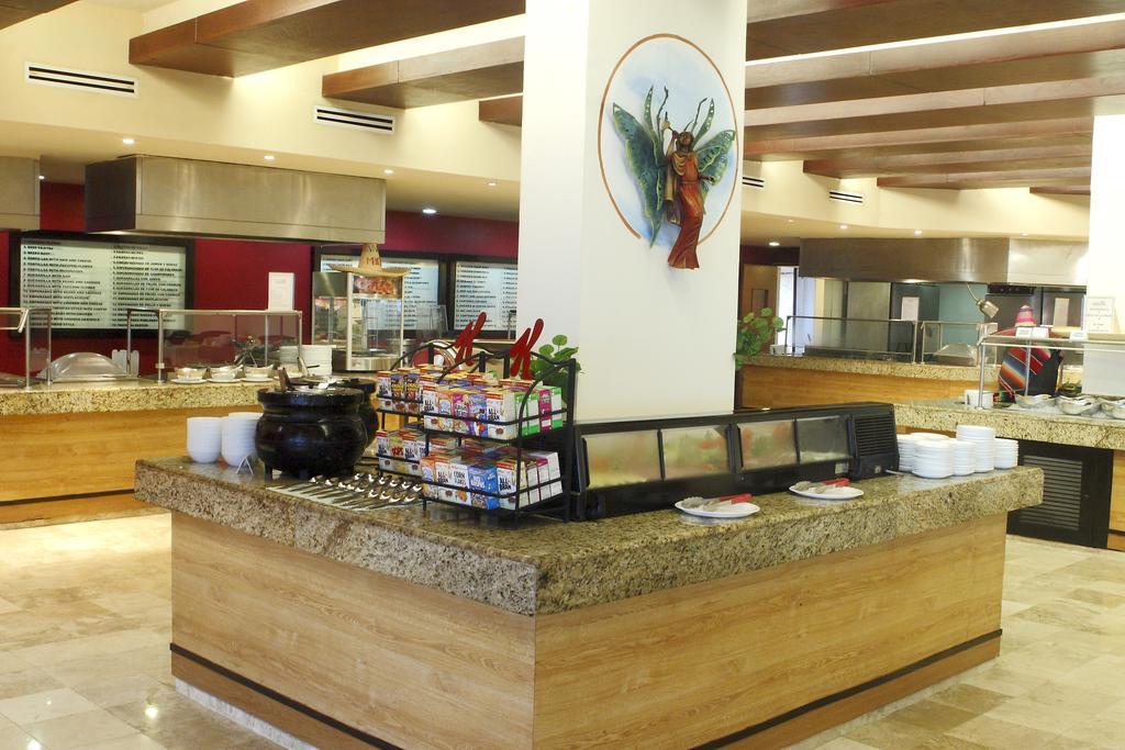 Golden Parnassus Resort & Spa (Adults Only) Канкун Екстер'єр фото