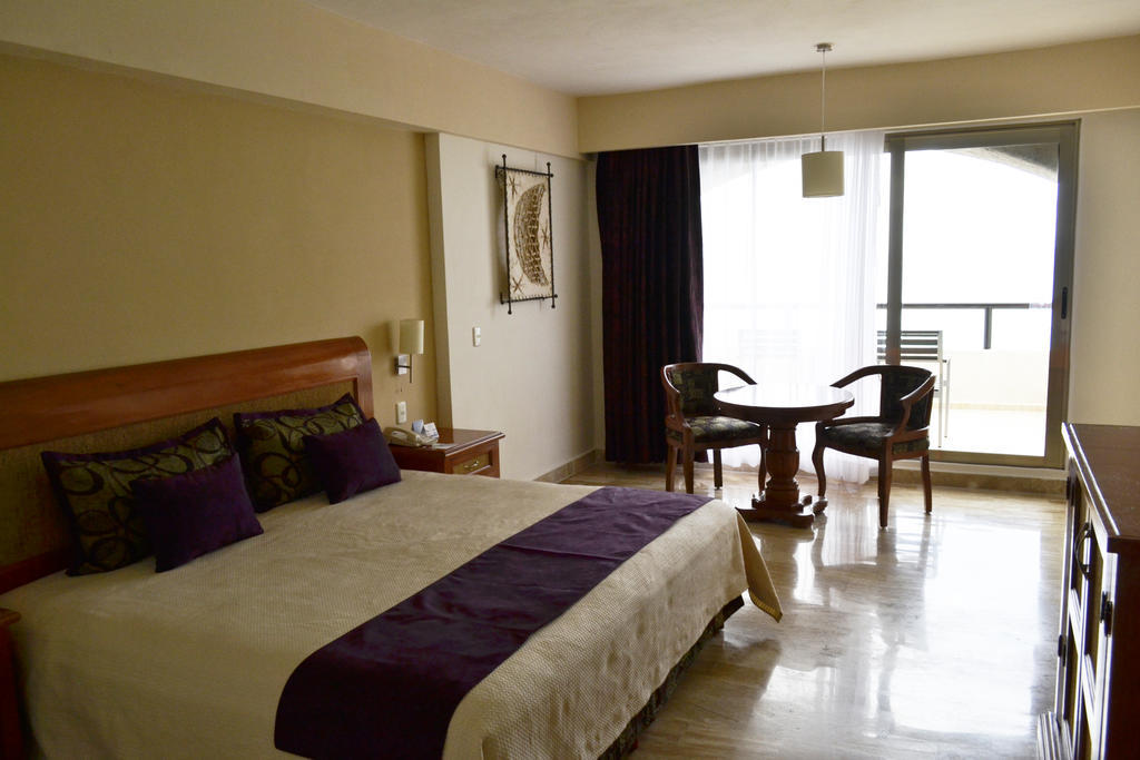 Golden Parnassus Resort & Spa (Adults Only) Канкун Екстер'єр фото